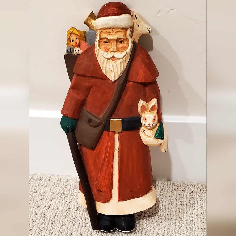 Vintage Folk Art Handcarved Wooden Santa Claus Statue, 12", EUC